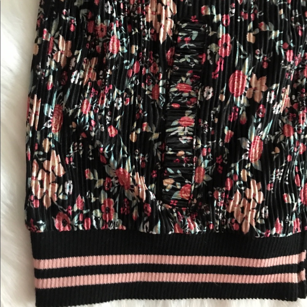 xhiliration floral jacket - Picture 3 of 4